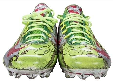 2016 Odell Beckham Jr Practice Worn & Signed Nike Cleats with Grinch Artwork Used on 12/22/16 (JSA)